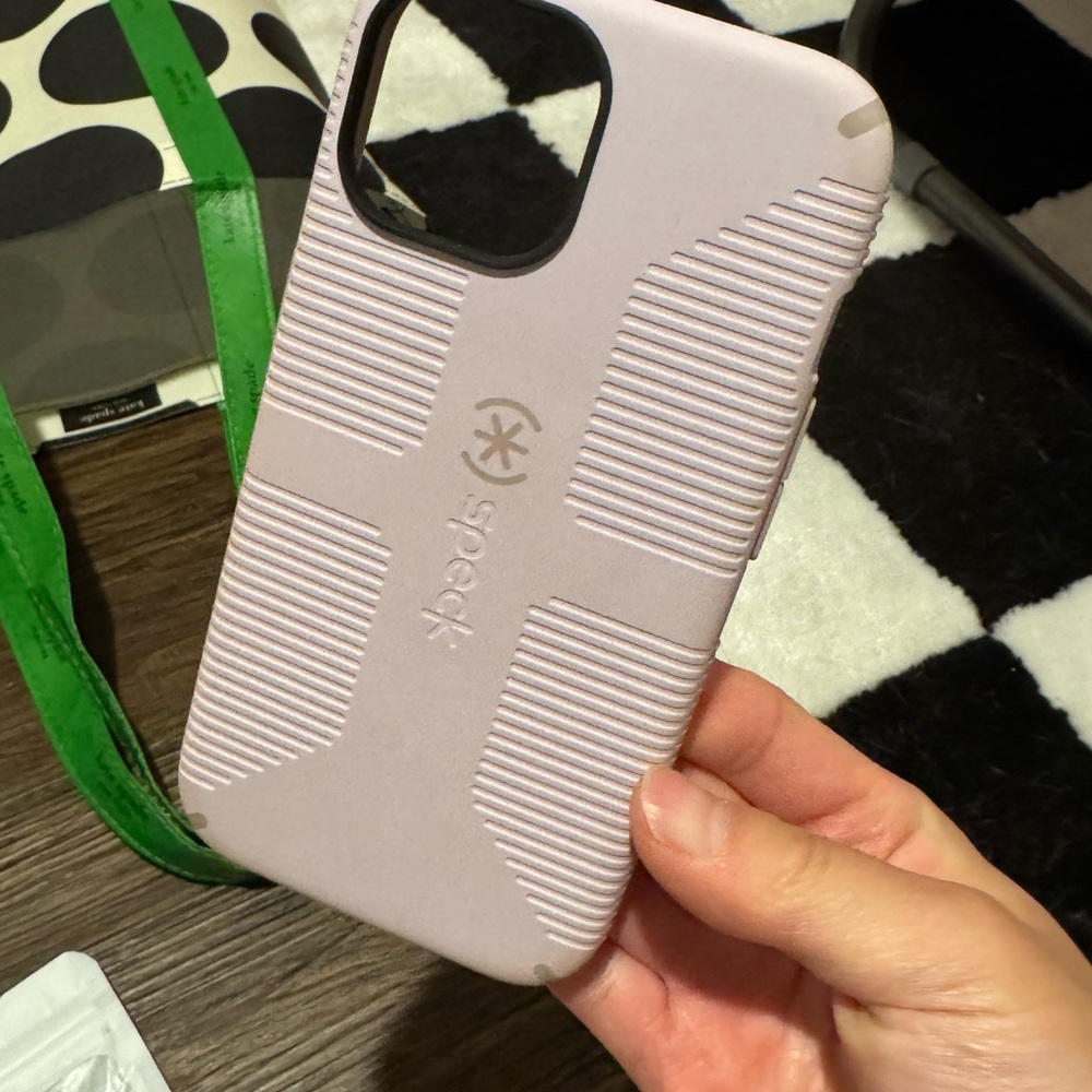 Speck Purple iPhone 13/14 Case with Ribbed Texture